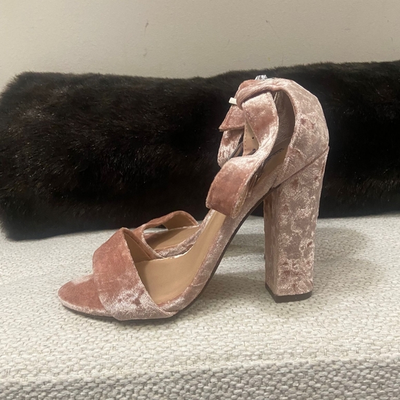 ♥️Call it spring-Suede soft comfy heel - Picture 2 of 3